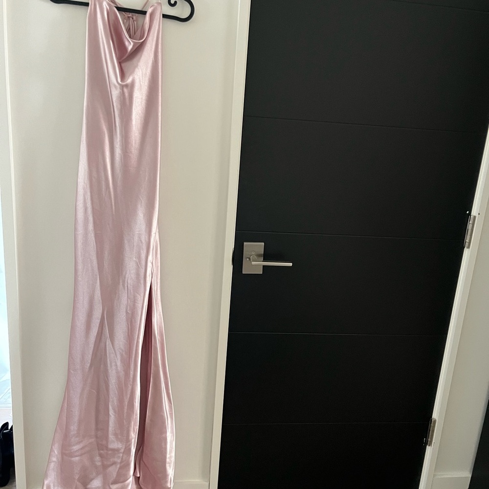 Elegant Backless Pink Dress